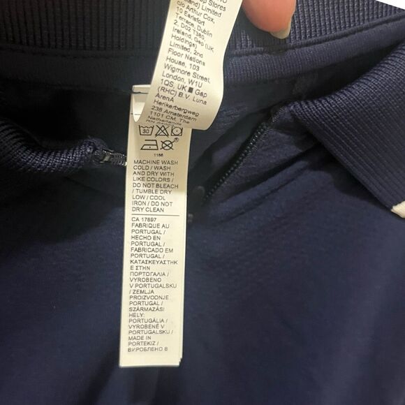 Welcome to my closet! - Picture 6 of 7